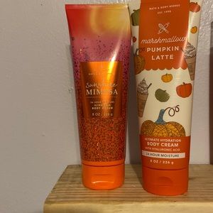 BATH AND BODY WORKS!